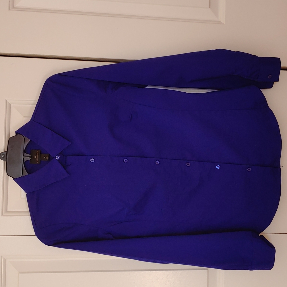 Slim fitting violet blue shirt